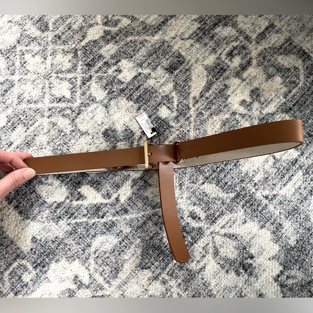 New with tag WHBM belt